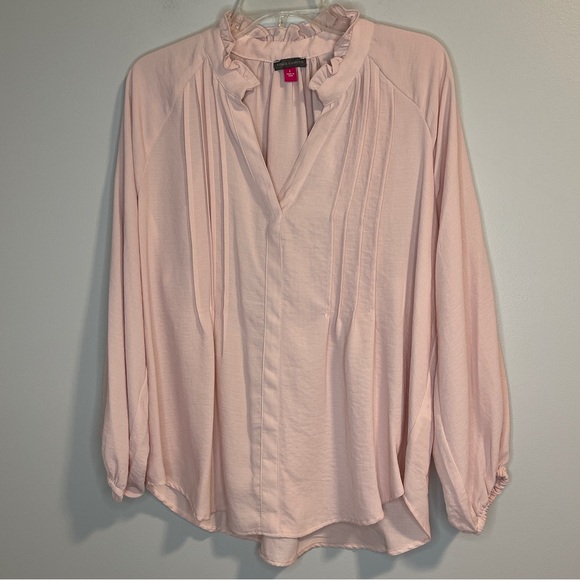 VINCE CAMUTO Pleated Mock Neck Blouse Dusty Rose L - Picture 1 of 6